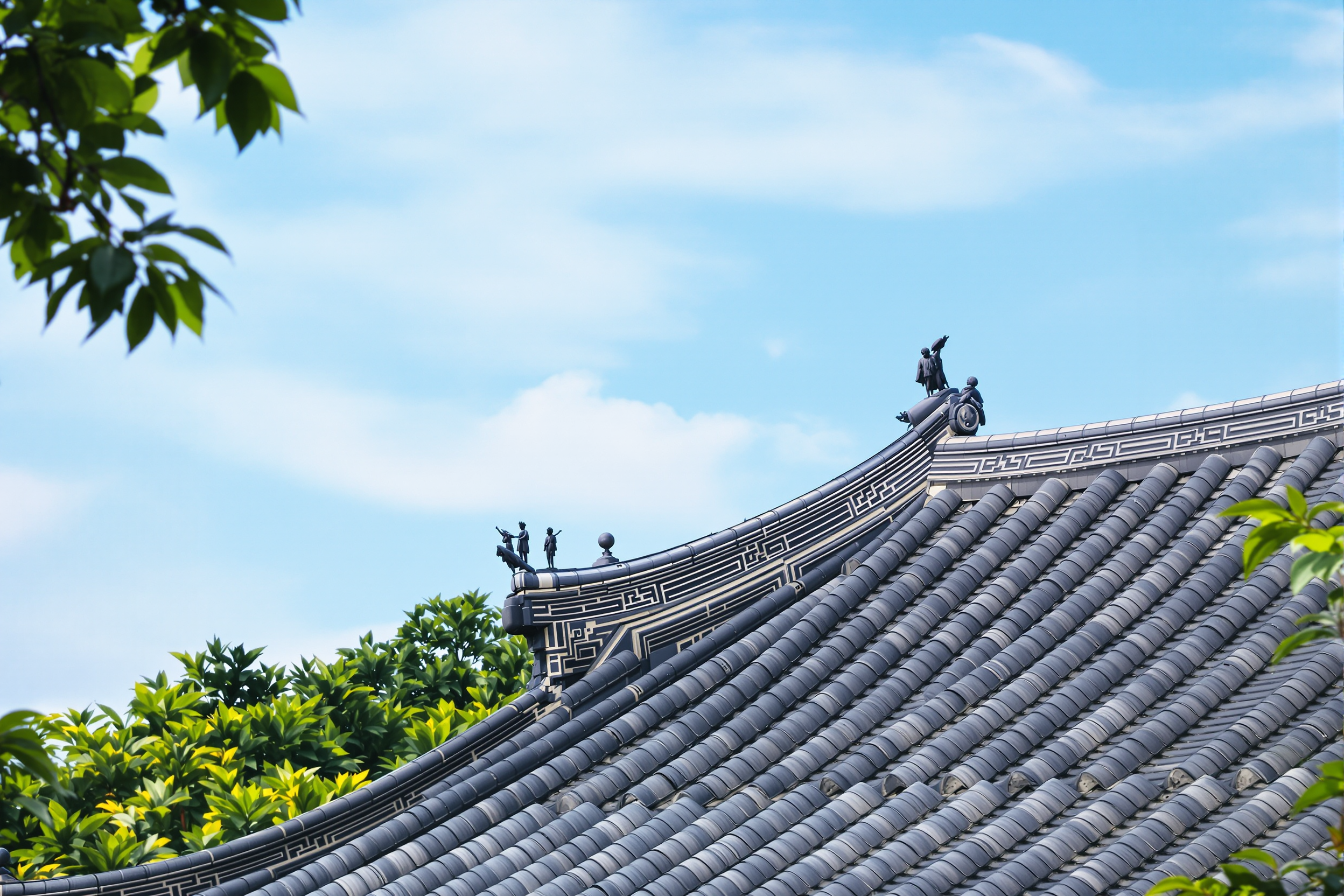 지붕자재 선택의 고민, 기와와 징크 비교해보기_이미지_2